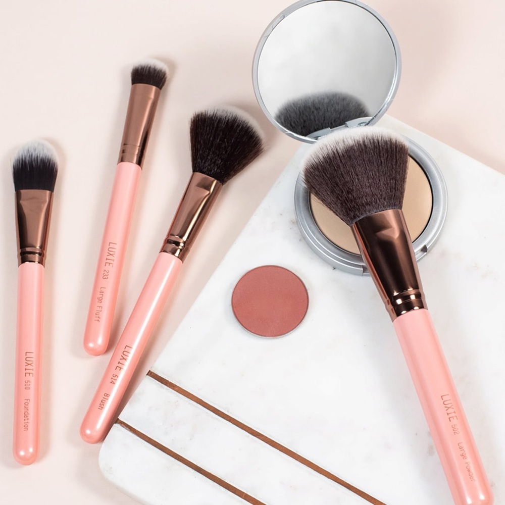 NEW LUXIE Brush Set